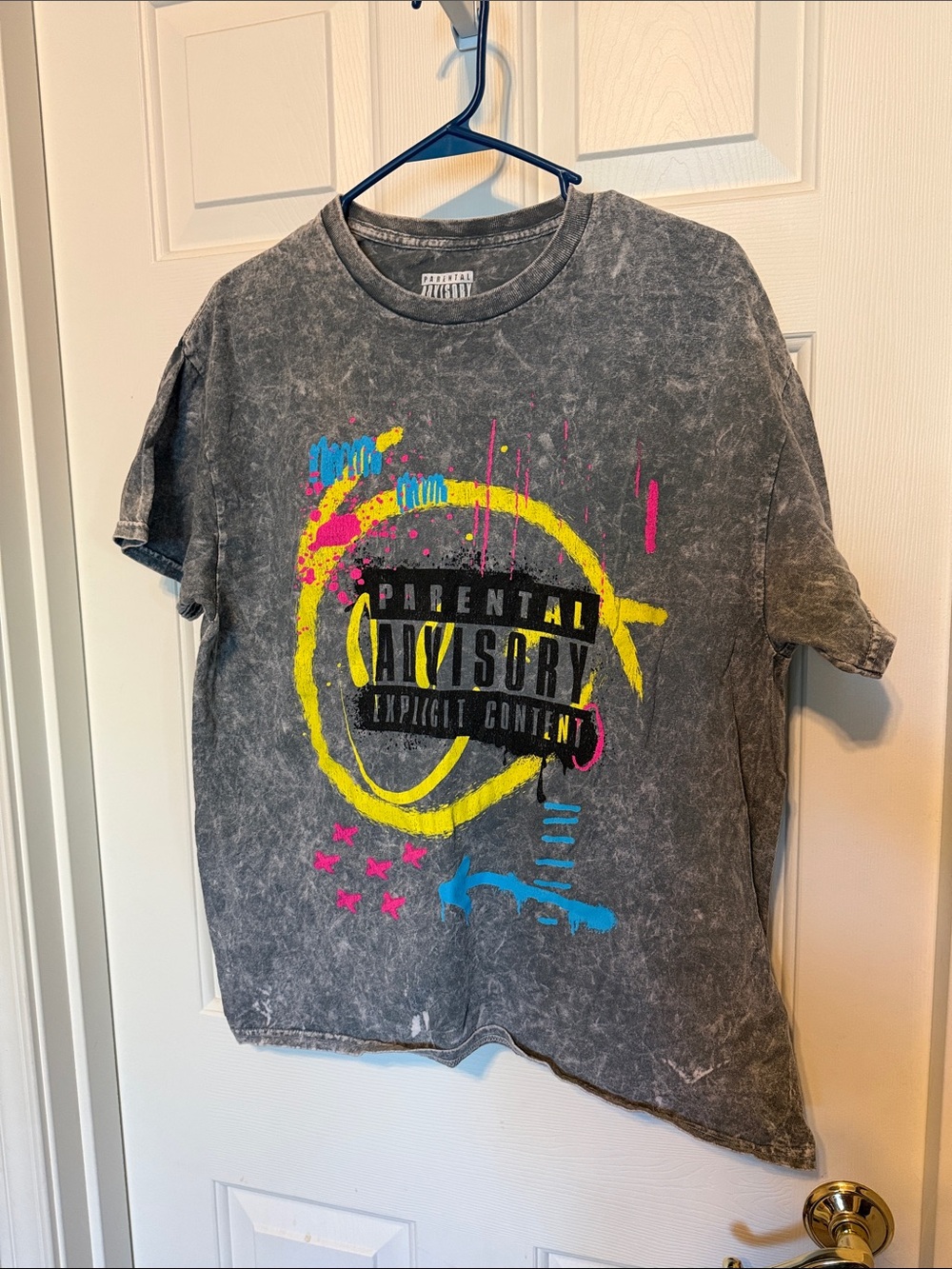 Women's XL Gray Graphic Tee with Neon Print